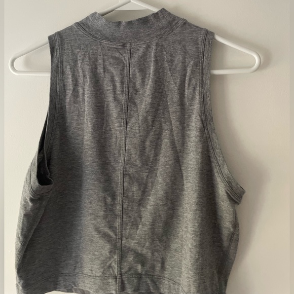 ^Ribbed workout tank top shirt^ - Picture 2 of 2